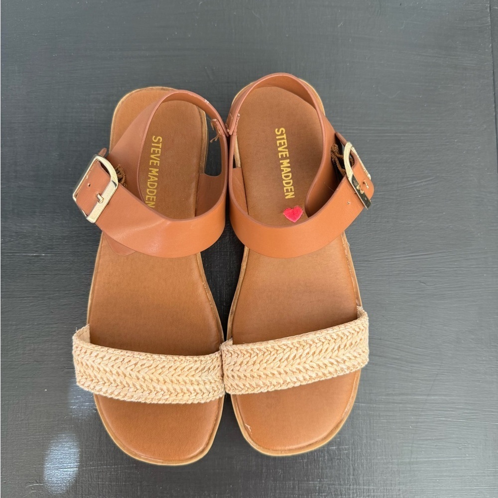 Girls Steve Madden Sandals size 3 Raffia Tan/Brown